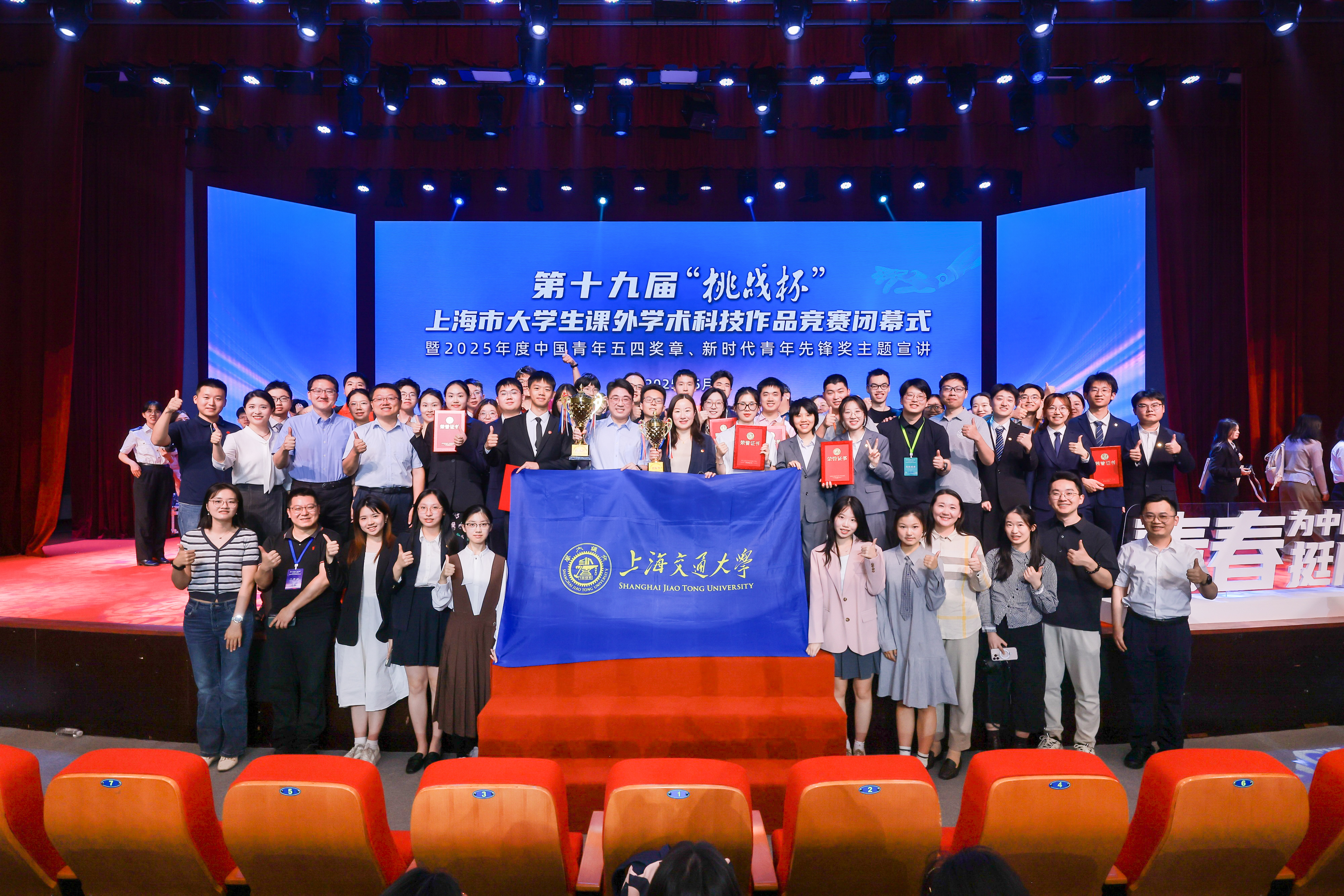 1762217065952282.jpg 微信图片_20251103215924_158_170.jpg